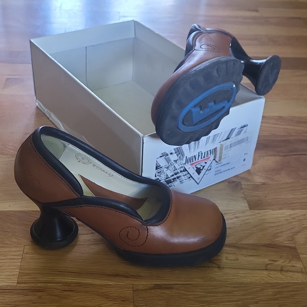 John Fluevog Lily Darling Shoes Size 6